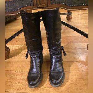 Tall boots size 8.5 black- brand new condition